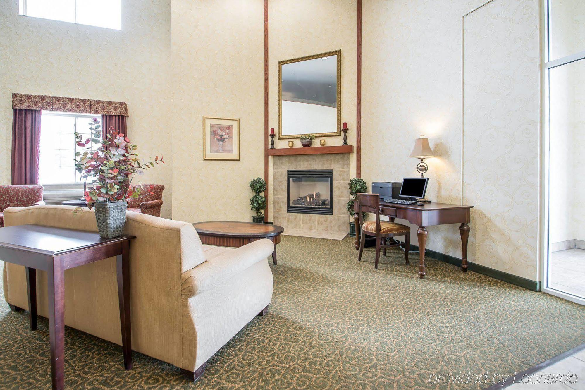 Cobblestone Suites - Ripon Exterior photo