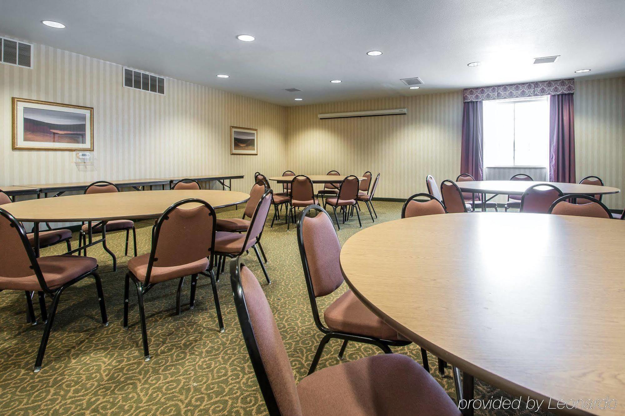 Cobblestone Suites - Ripon Exterior photo