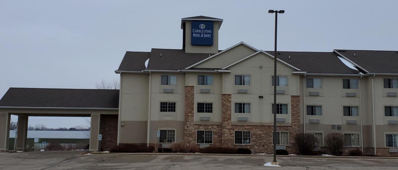 Cobblestone Suites - Ripon Exterior photo