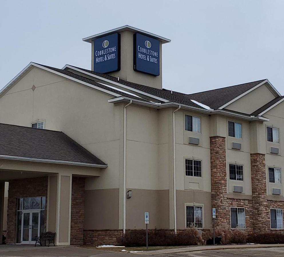Cobblestone Suites - Ripon Exterior photo
